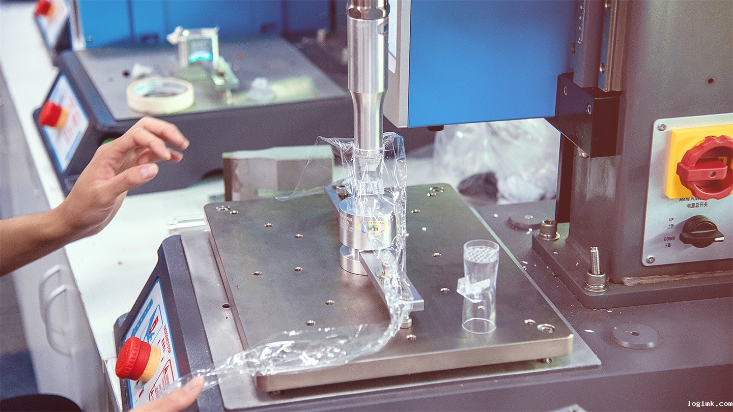 合肥星空平台app官方：破解智能手表微焊接难题的利器